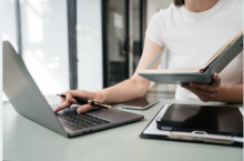 Notre zone d'activité pour ce service Postuler à une offre d'emploi d'aide-ménagère pour assurer la préparation des repas et les courses à domicile vers
